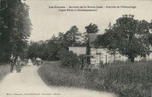 La buvette de la Bonne-Dame aux Grouts (dbut du XXe sicle). AM Blois, 5 Fi 752.