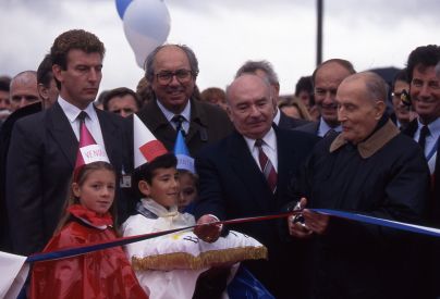 Inauguration du troisime pont de Blois par le Prsident de la rpublique, Franois Mitterrand, le 27 octobre 1994 (Ville de Blois)