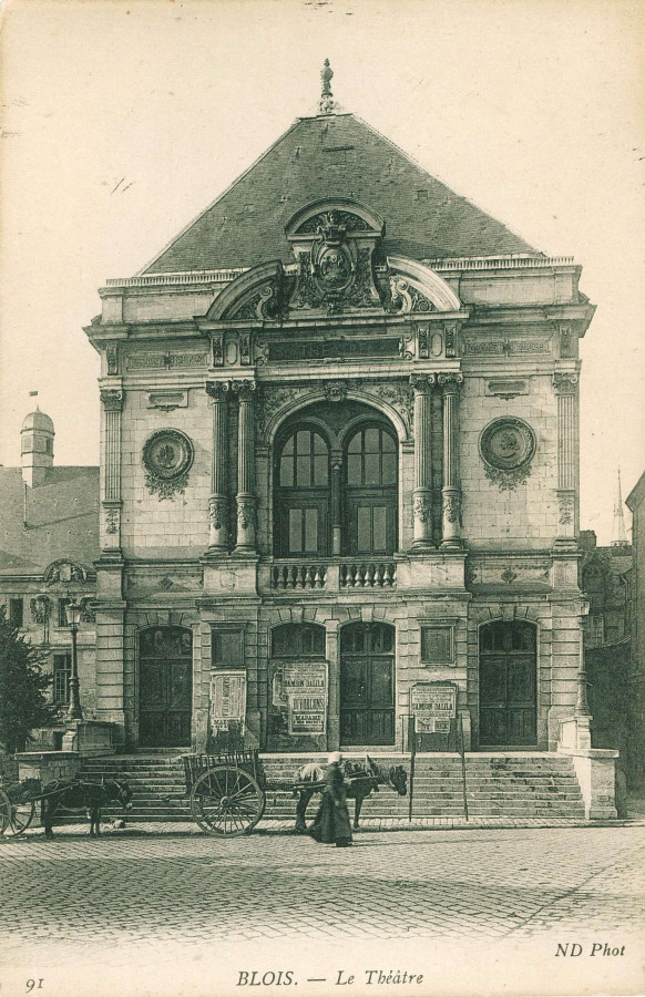 Ancien th��tre. � Service mutualis� des Archives de la ville de Blois, d'Agglopolys et du CIAS du Blaisois, 5 Fi 71.