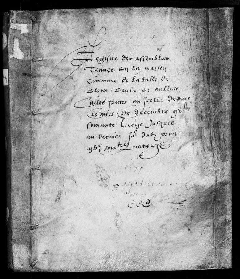 Registre des Assembl�es de 1574. � Service mutualis� des Archives de la ville de Blois, d'Agglopolys et du CIAS du Blaisois, BB 4.