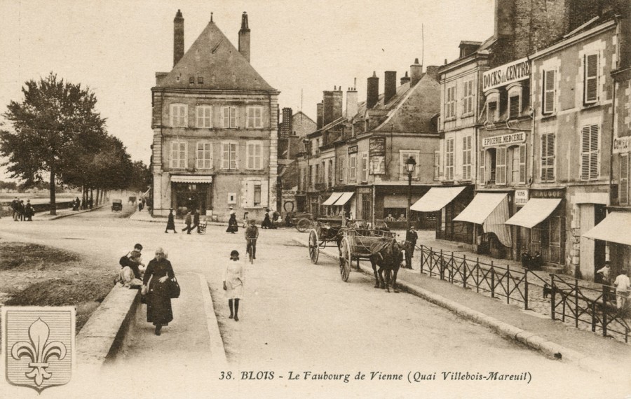 Le faubourg de Vienne (quai Villebois-Mareuil)