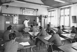 École technique d'Air-Équipement : cours de perfectionnement (1957). AM Blois.